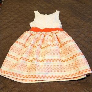 Little miss Summer Dress 👗 Gently Worn size 8